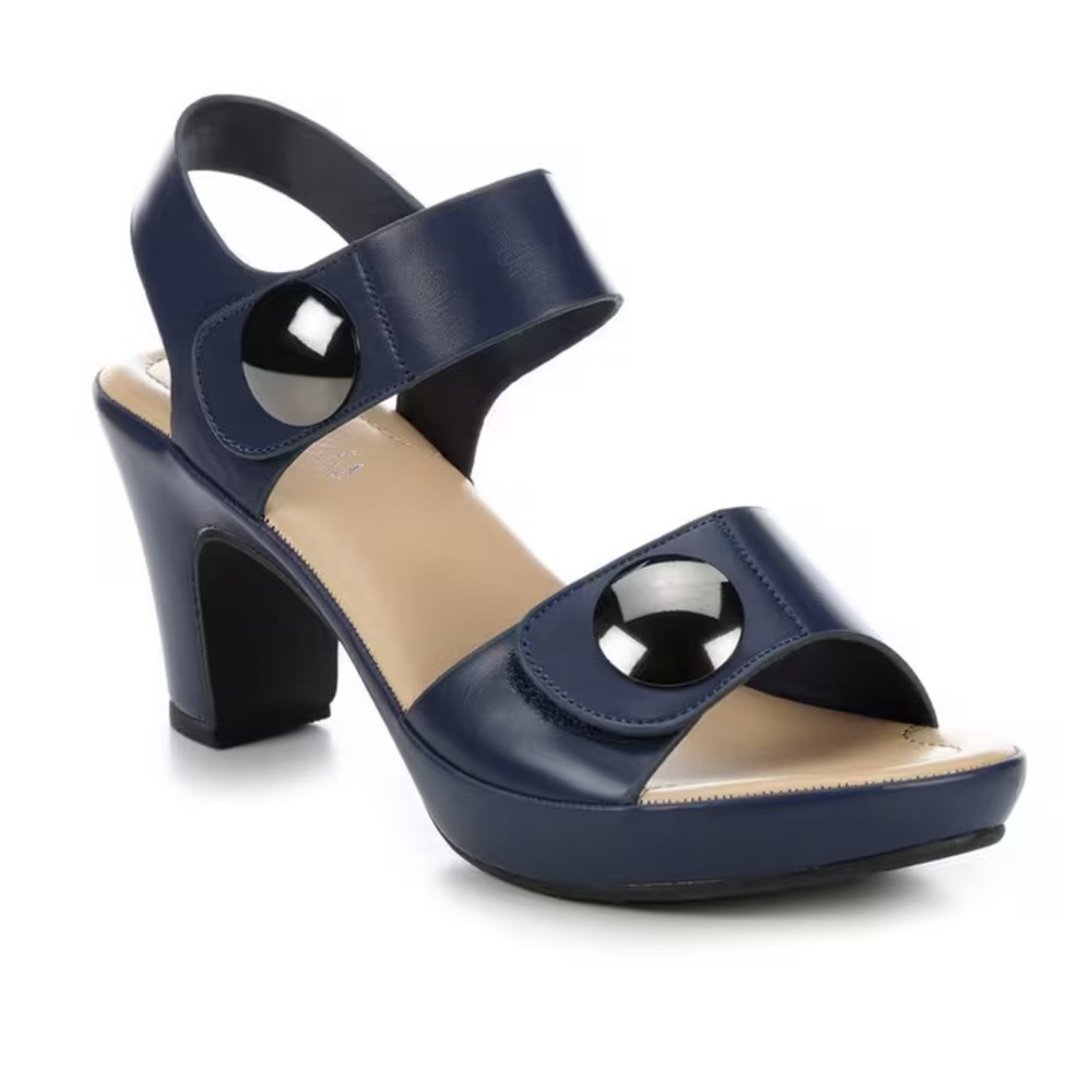 Patrizia by Spring Step. Size 42 (10 1/2) (fits like 9 1/2) NWT Navy